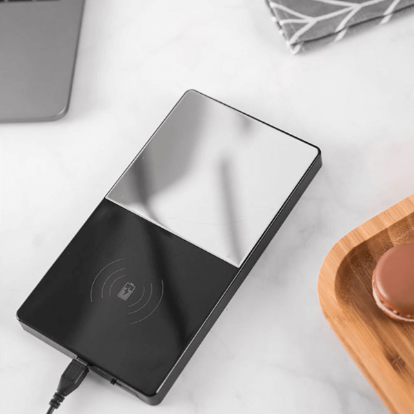 WarmCharge Duo – 2-in-1 Wireless Charger & Mug Warmer